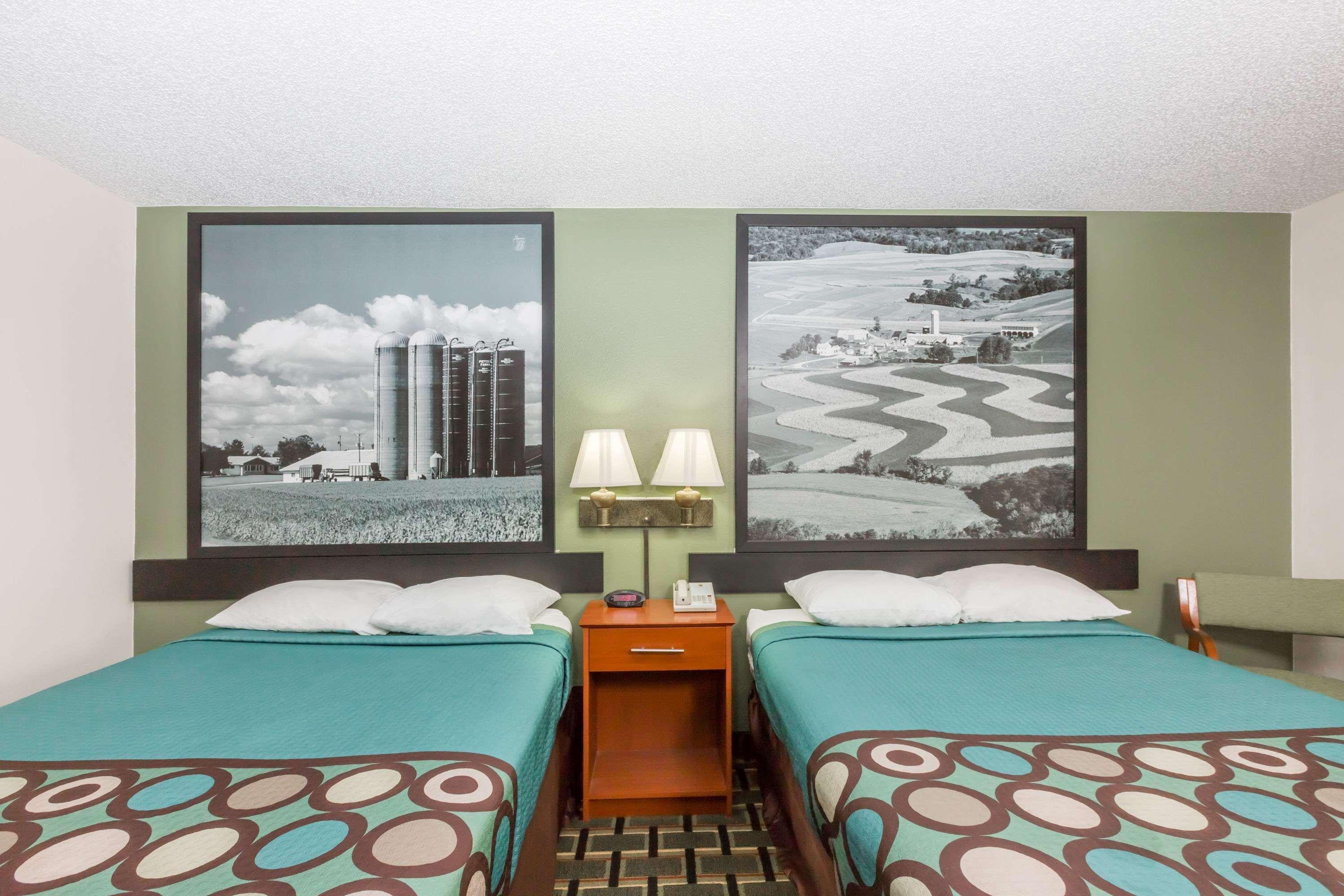 Super 8 By Wyndham Osceola Ia Motel Bagian luar foto