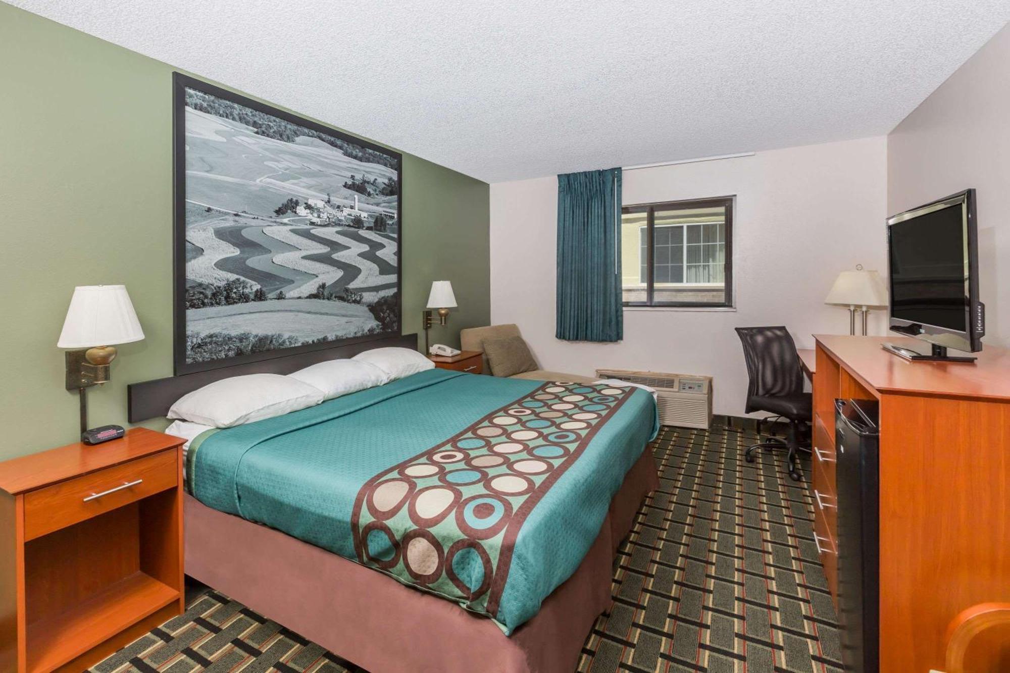 Super 8 By Wyndham Osceola Ia Motel Bagian luar foto