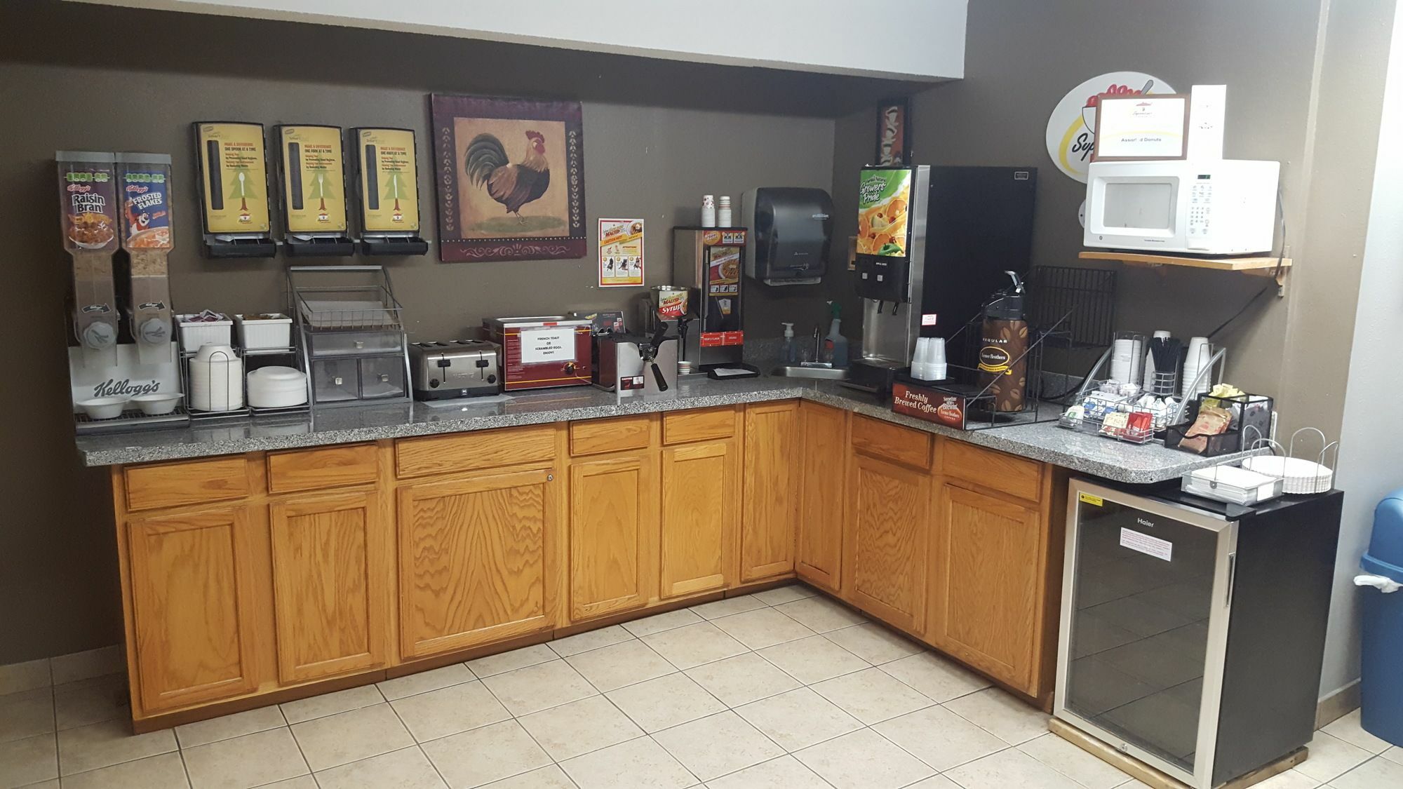 Super 8 By Wyndham Osceola Ia Motel Bagian luar foto